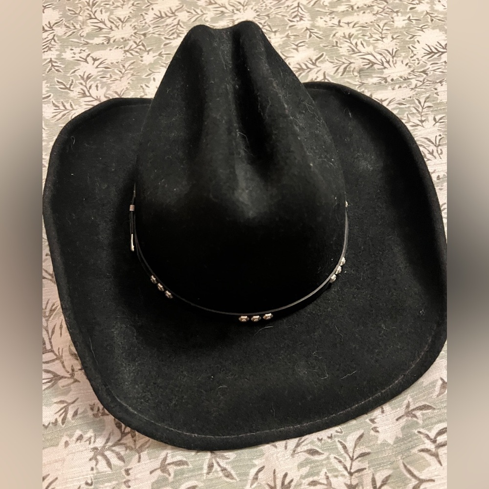 Black Western Style Cowboy Hat